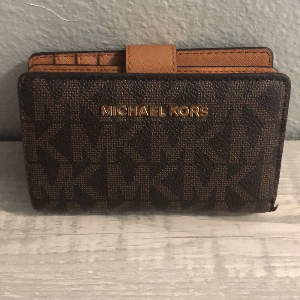 Michael Kors small wallet